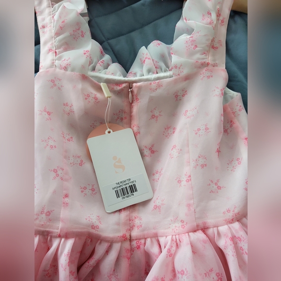 Selkie Peony Parfait Poet Top - Picture 13 of 16